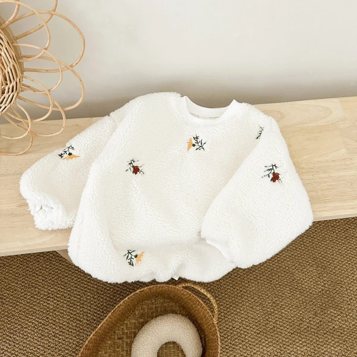 Floral Pattern White Romper Fleece